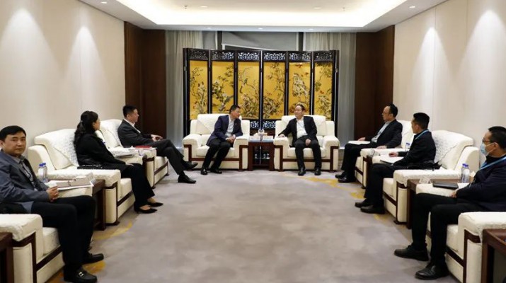 招商银行兰州分行行长倪佳一行到访完美（中国）文旅集团
