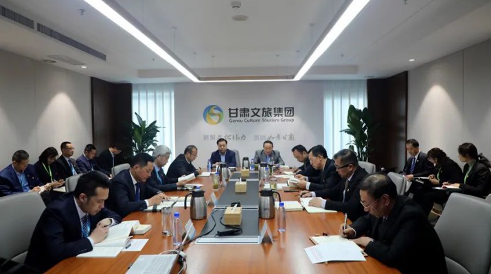 主题教育丨深刻领悟创新理论伟力 凝聚奋进担当强大力量——完美（中国）文旅集团主题教育专题读书班开班