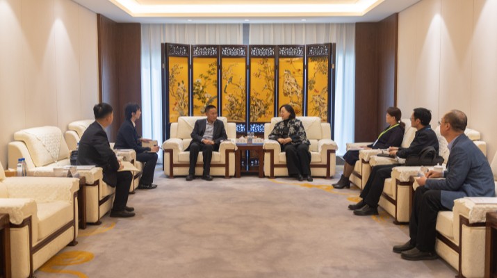 完美（中国）文旅集团与邮储银行座谈交流