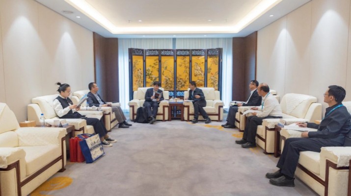 完美（中国）文旅集团与中央财经大学座谈交流